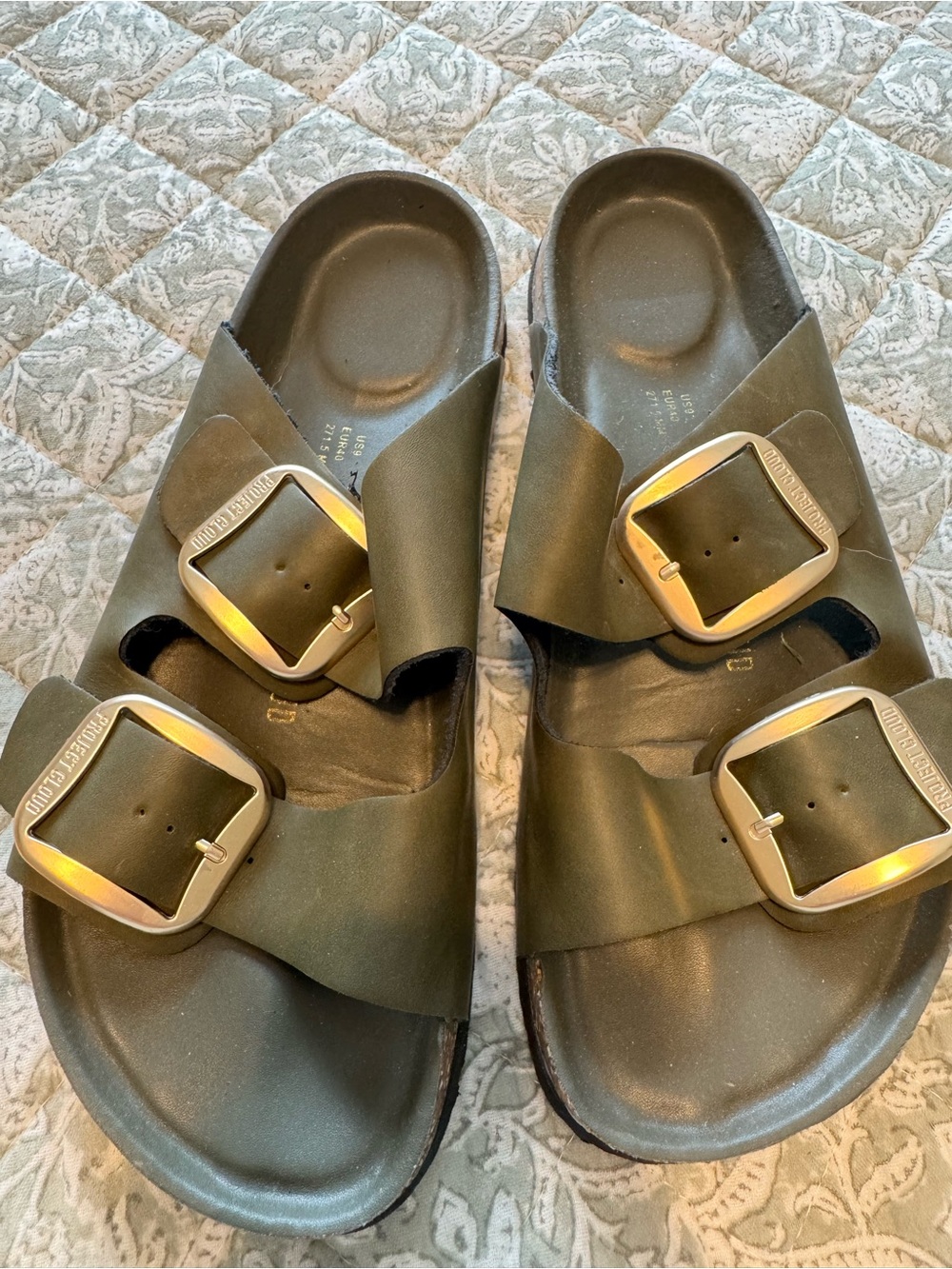 Women's Green Double-Buckle Slide Sandals with Gold Buckles